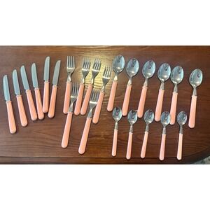 Mid-Century Modern 23 Pieces Inox Italy Stainless Flatware Pink Plastic‎ Handle